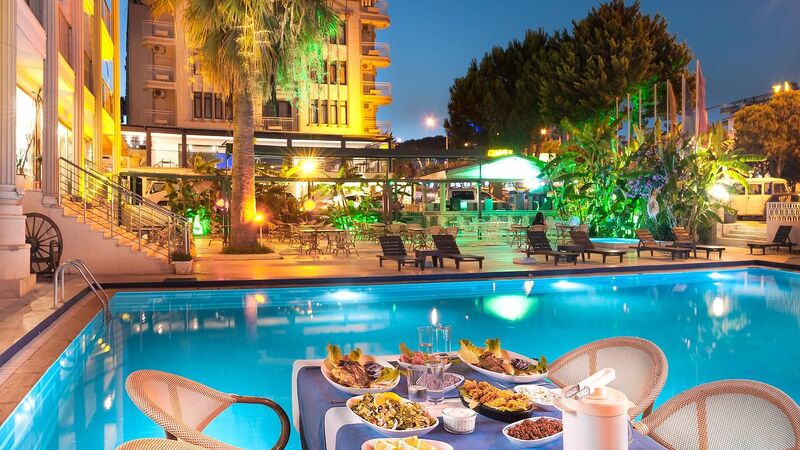 Temple Miletos Hotel